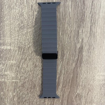 Силіконовий ремінець BINKSON with Magnet Buckle для Apple Watch 49/42/44/45 mm Сірий | Gray 883765411 фото